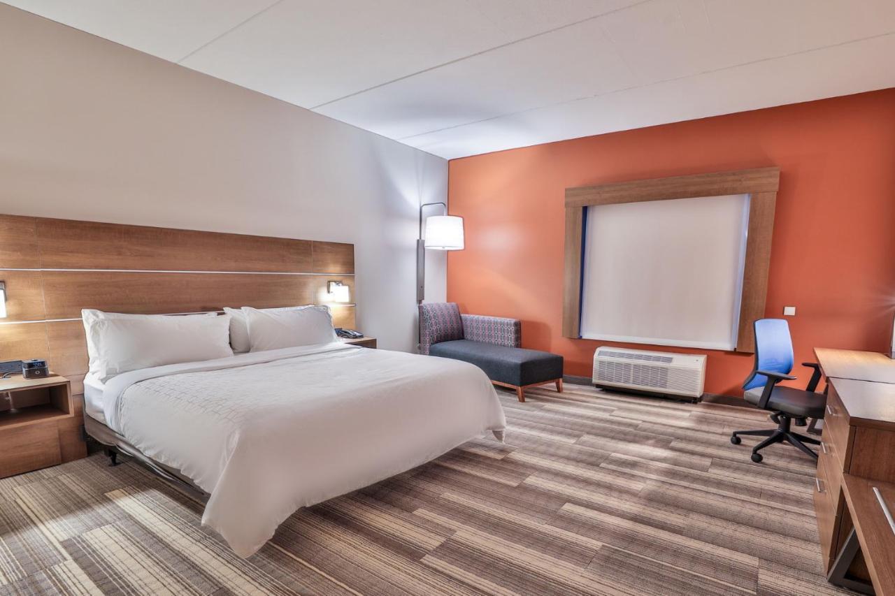 Holiday Inn Express & Suites - Nashville Metrocenter Downtown By Ihg Exterior foto