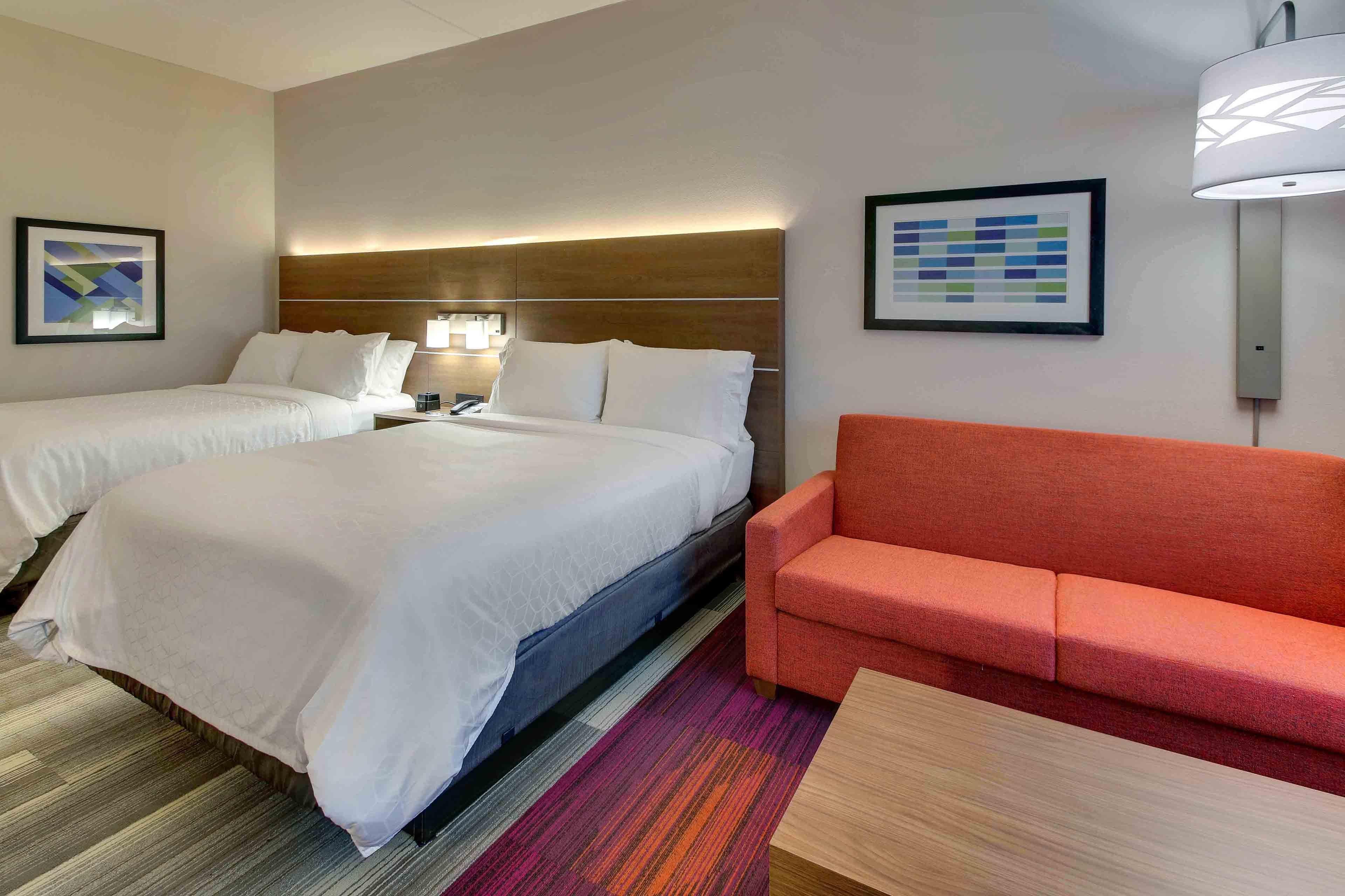 Holiday Inn Express & Suites - Nashville Metrocenter Downtown By Ihg Exterior foto
