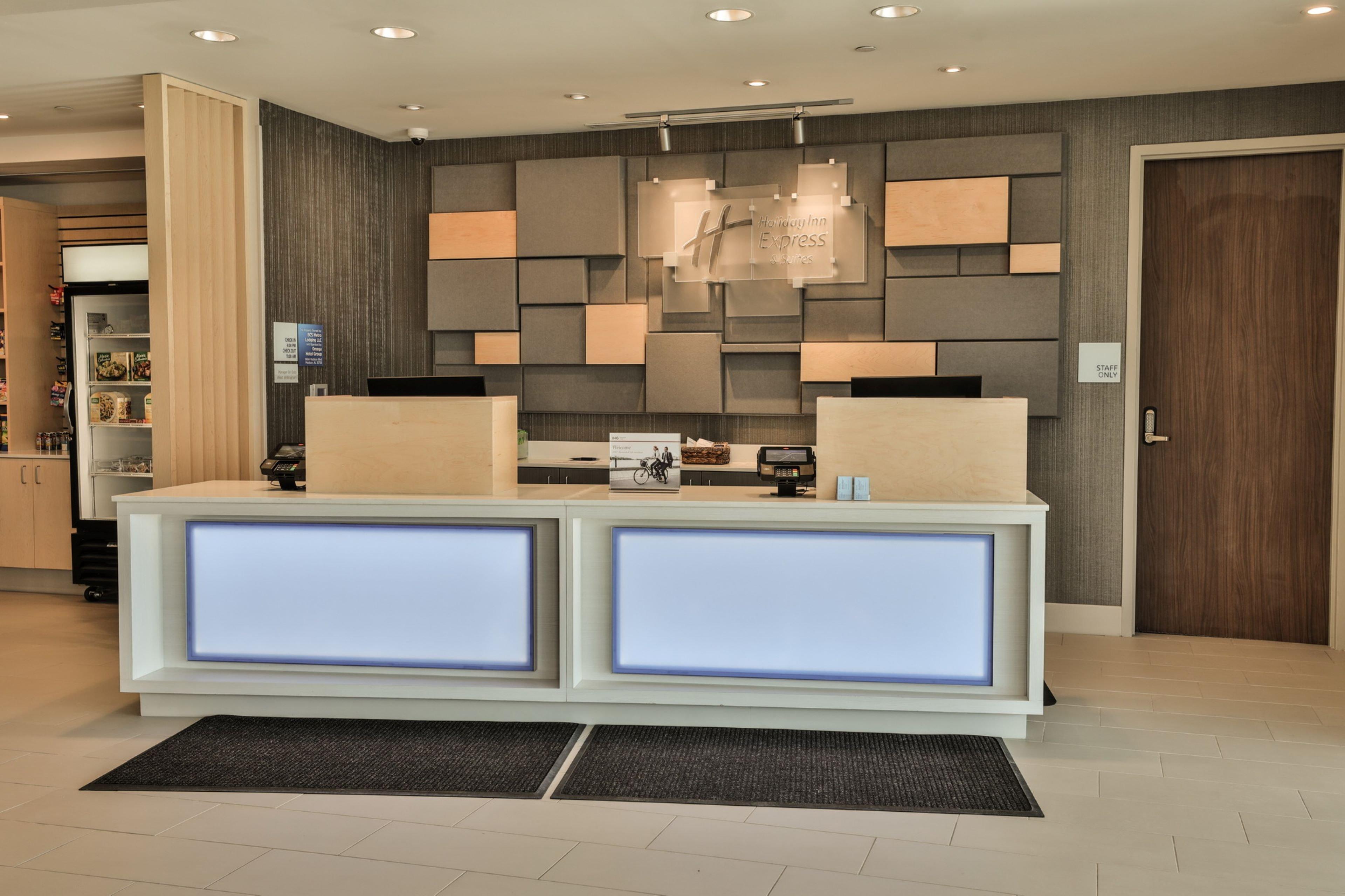 Holiday Inn Express & Suites - Nashville Metrocenter Downtown By Ihg Exterior foto
